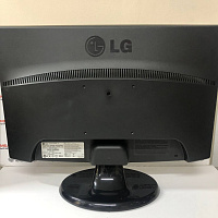 20" Монитор LG Flatron W2043S