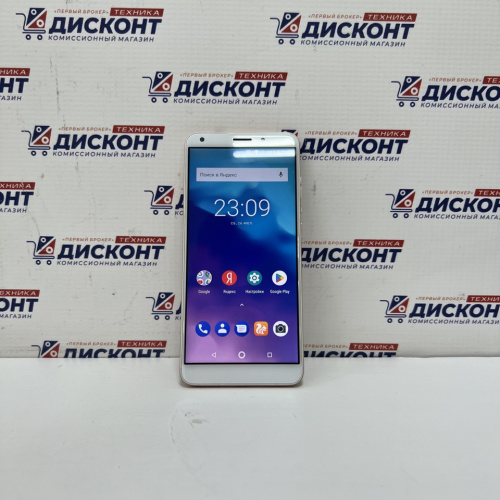 Смартфон ZTE Blade V9 Vita 3/32 ГБ