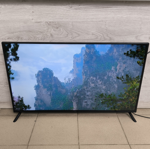 Телевизор LED DEXP F40G7000C