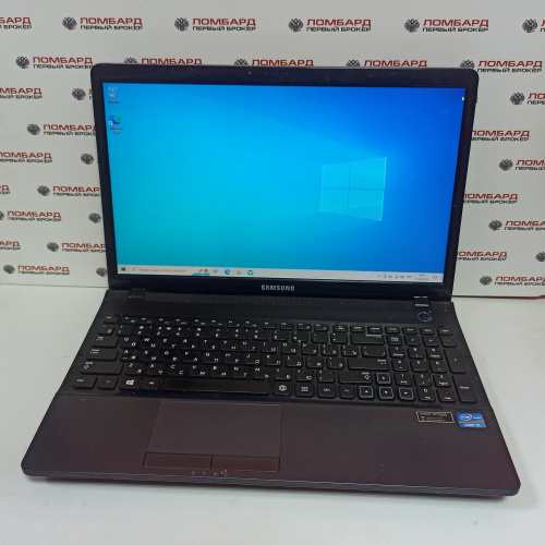 Ноутбук Samsung NP300E5C