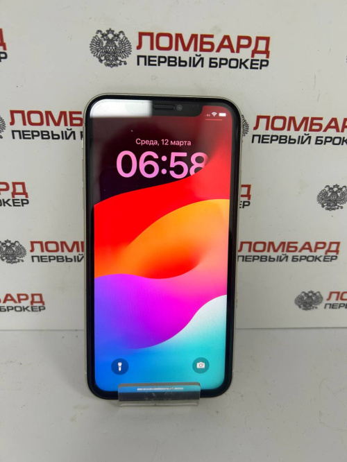 Смартфон Apple iPhone 11 128 ГБ