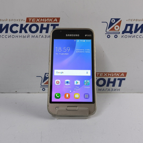 Смартфон Samsung Galaxy J1 Mini 8 Гб