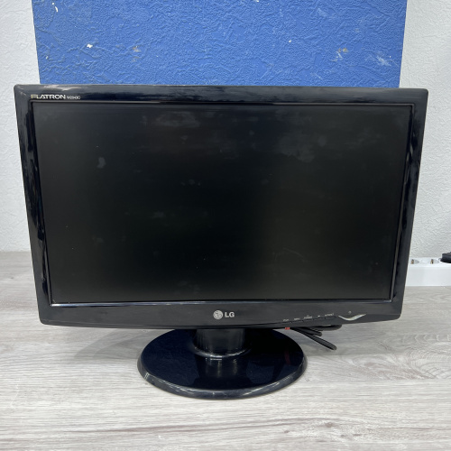 Монитор LG Flatron W2043C