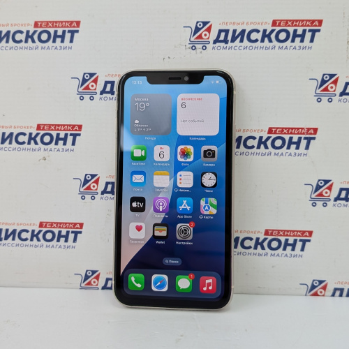 Смартфон Apple iPhone 11 128 Гб