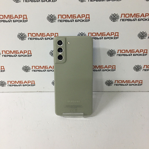 Смартфон Samsung Galaxy S21 FE 5G 8/256 Гб