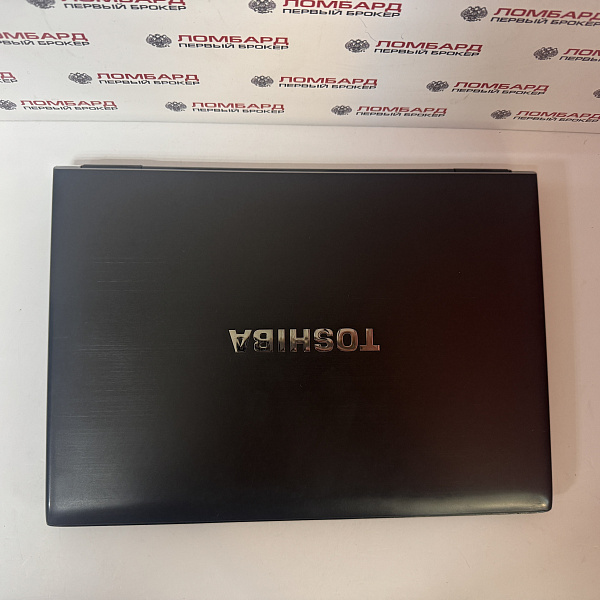Ноутбук Toshiba PORTEGE R700-S1332W