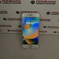 Смартфон Apple iPhone 8 64 Гб