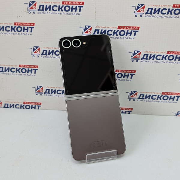 Смартфон Samsung Galaxy Z Flip 6 12/512 Гб