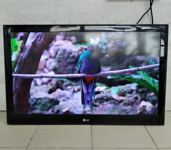 Телевизор LG 37LE5450
