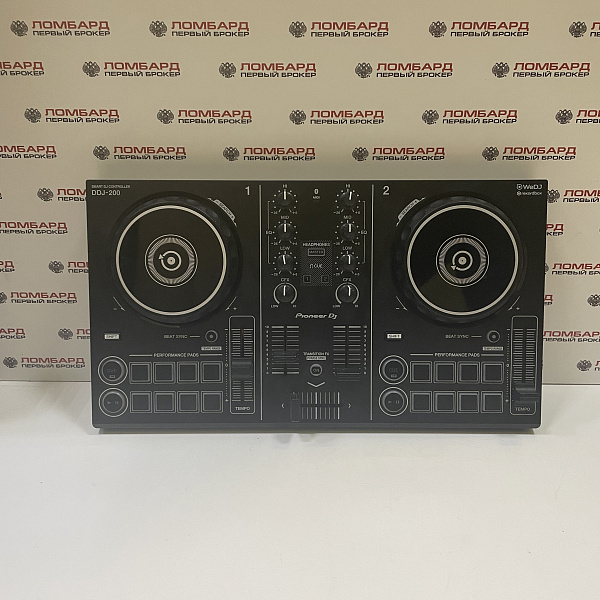 Интегрированный цифровой DJ-контроллер PIONEER DDJ-200