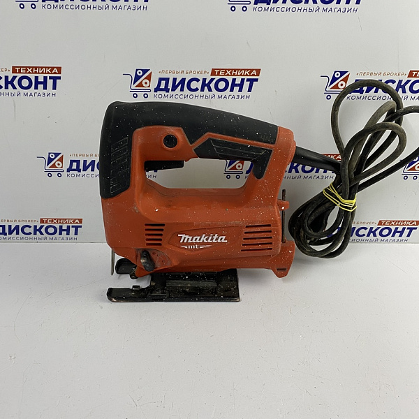 Электролобзик Makita M4301