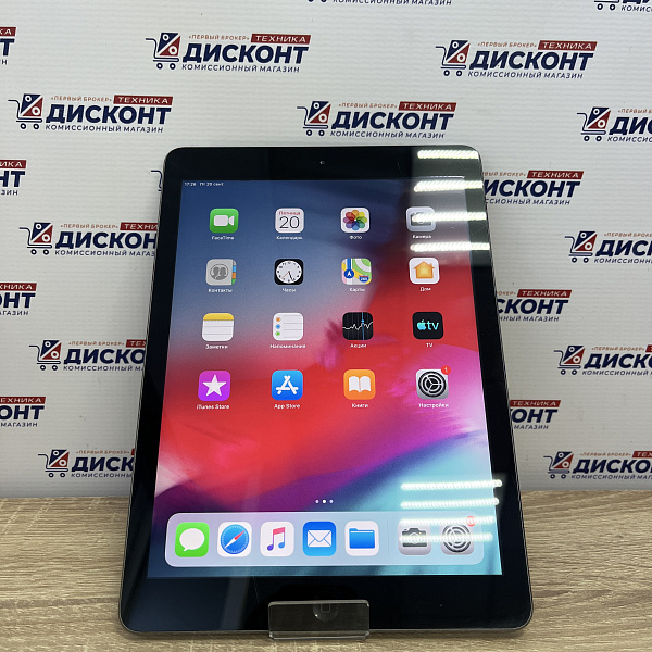  Планшет Apple iPad Air, 64 ГБ