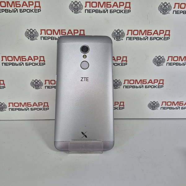 Смартфон ZTE Blade V7 Plus