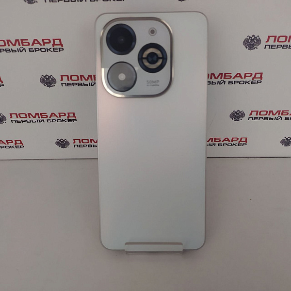 Cмартфон Infinix Smart 8 Plus 4/128 Гб