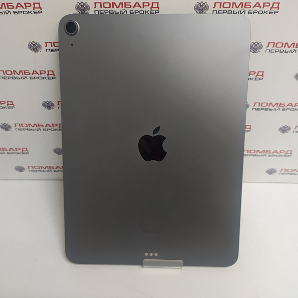 Планшет Apple iPad Air 5