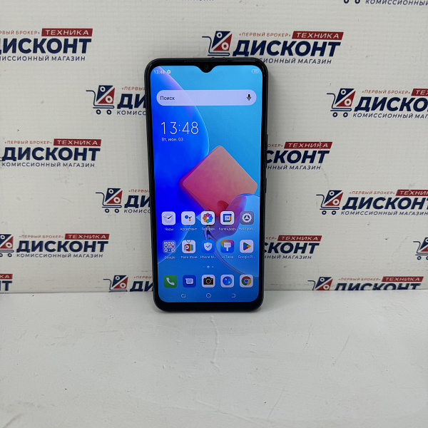 Смартфон TECNO Spark 8C 4/64 Гб