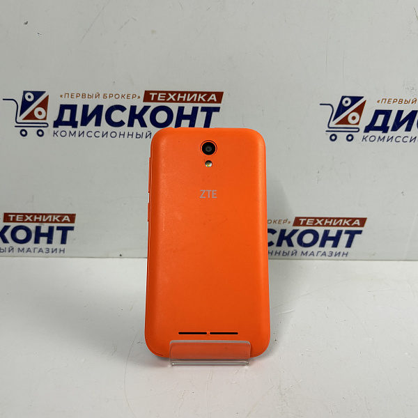 Смартфон ZTE Blade L110 1/8 Гб