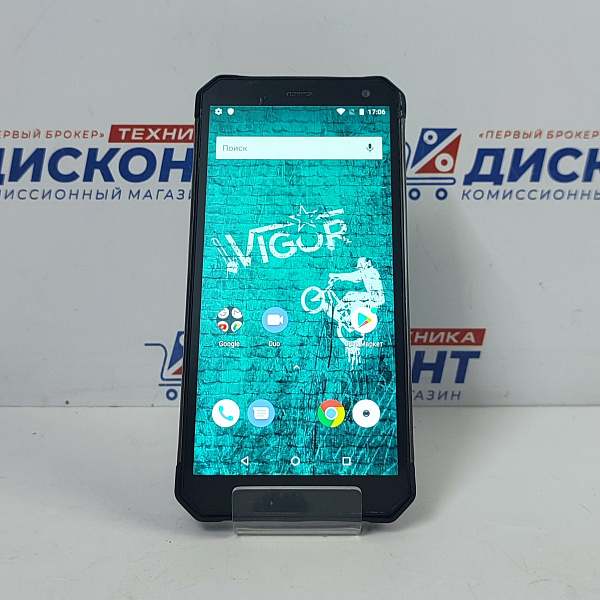  Смартфон Wigor V4 3\32гб