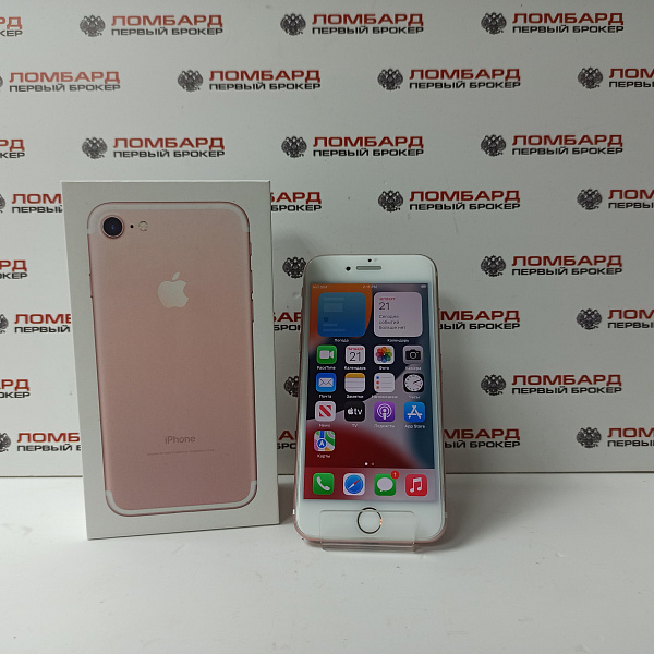 Смартфон Apple iPhone 7 32 ГБ