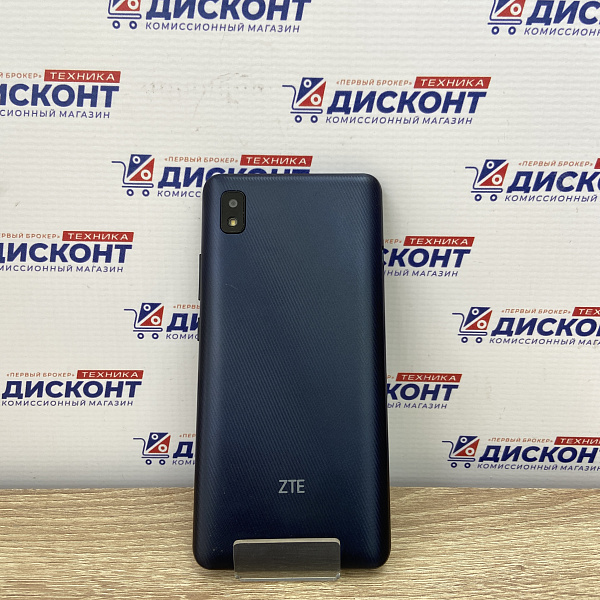 Сотовый телефон ZTE Blade L210 32 ГБ