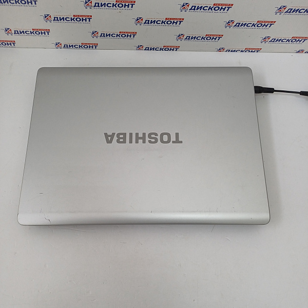  Ноутбук Toshiba