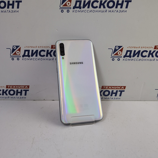Смартфон Samsung Galaxy A50 4/64 Гб