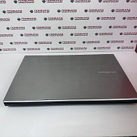 Ноутбук Samsung NP300V5A 