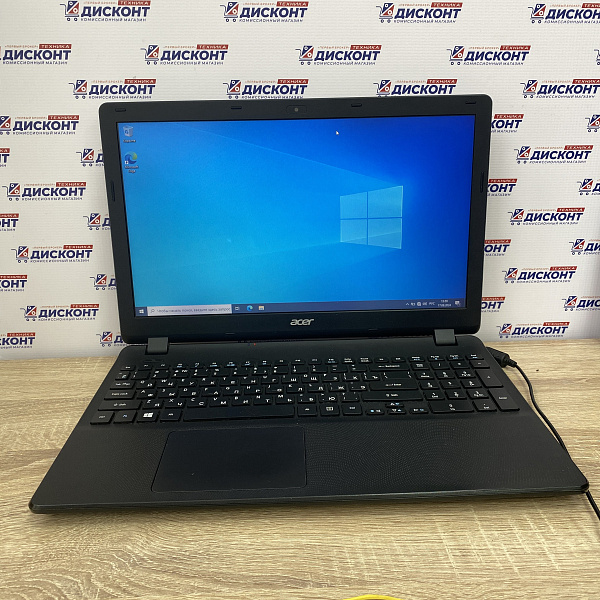 Ноутбук Acer ES1-512-P2UC