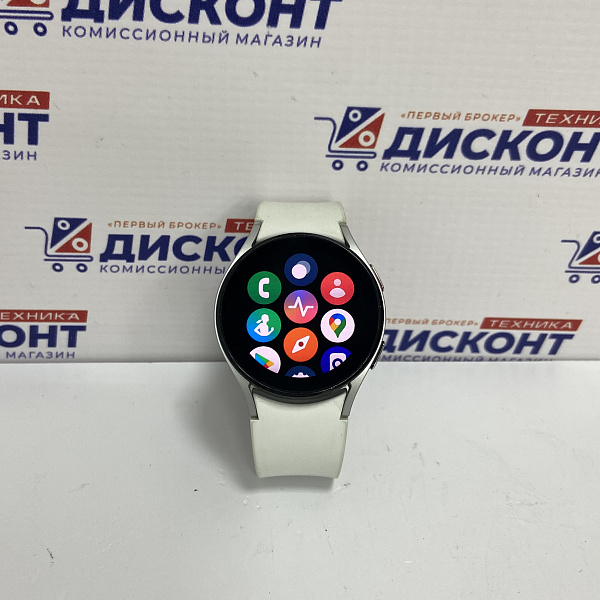 Умные часы Samsung Galaxy Watch 4