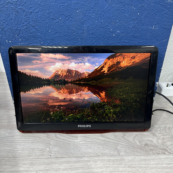 Телевизор Philips 19PFL3405
