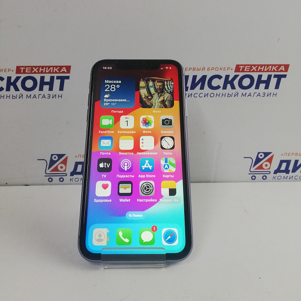 Смартфон Apple iPhone 11 64 ГБ