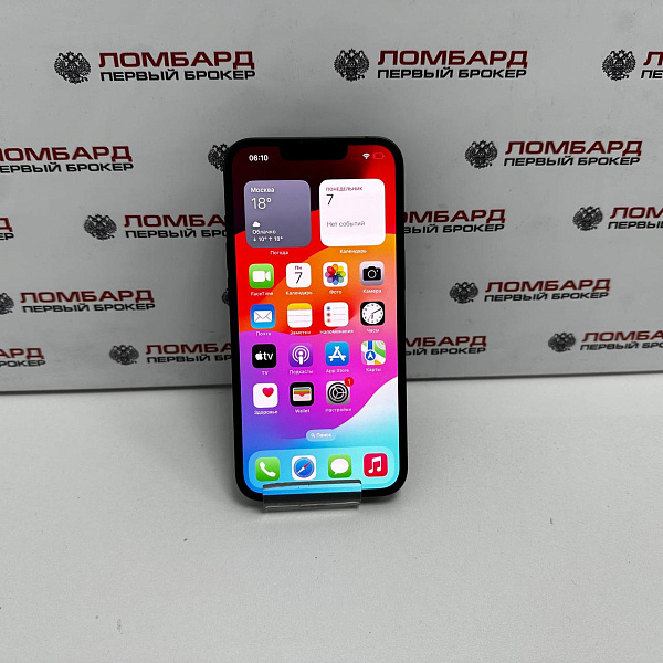 Смартфон Apple iPhone 13 128 Гб