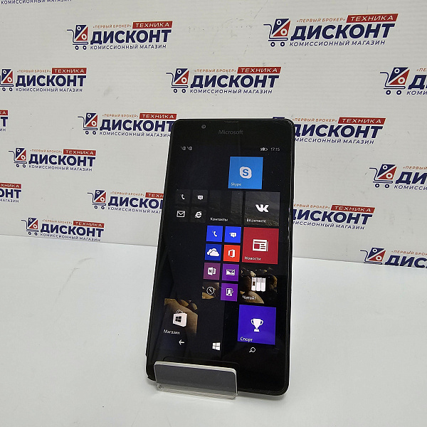 Смартфон Microsoft Lumia 540 Dual SIM 