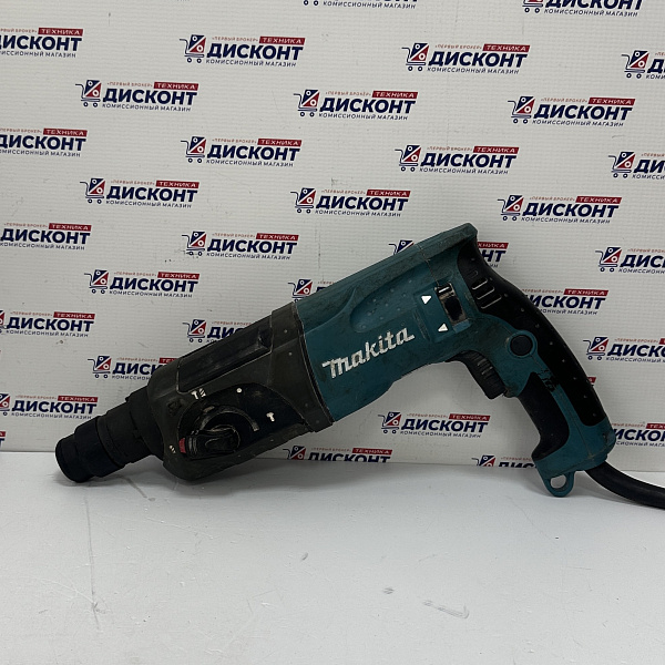 Перфоратор Makita HR2470