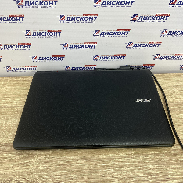 Ноутбук Acer ASPIRE ES1-131-C9Y6