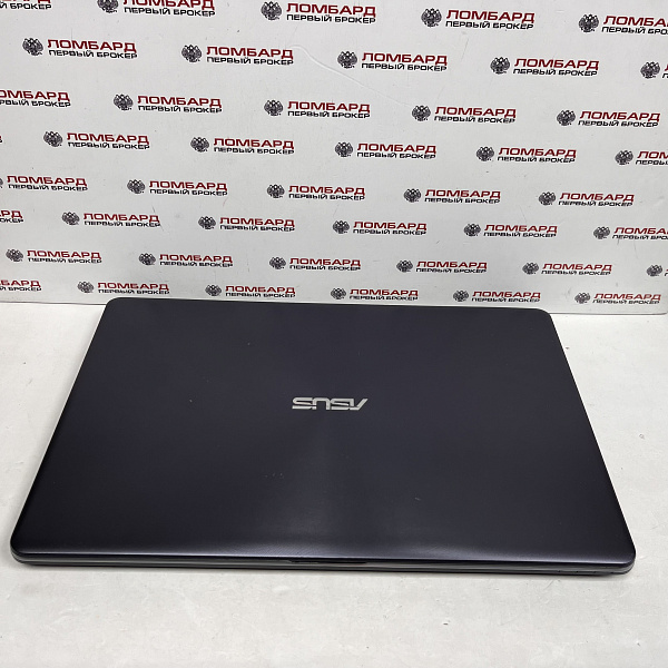 Ноутбук ASUS X542U