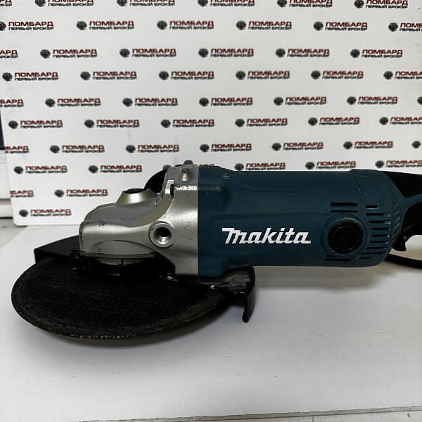 Угловая шлифмашина Makita GA9050