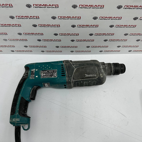 Перфоратор Makita HR2470 