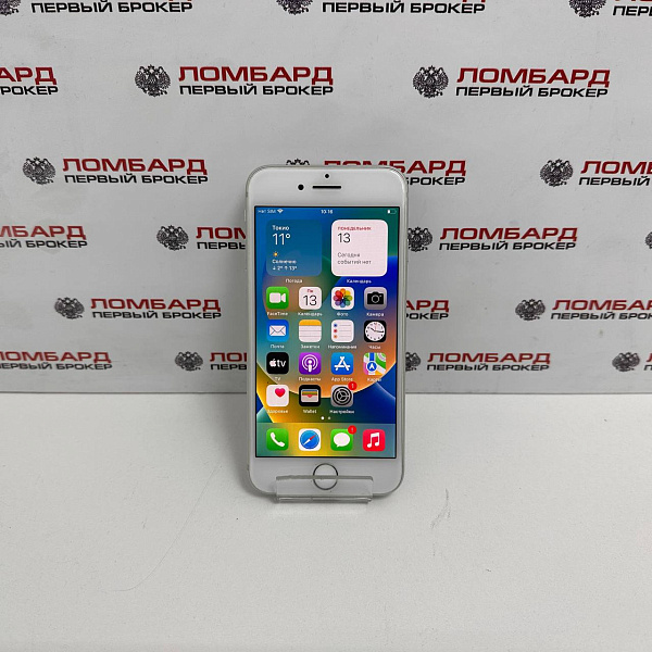 Смартфон Apple iPhone 8 2/64 Гб