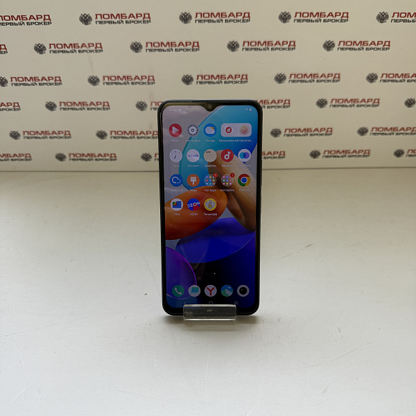 Смартфон vivo Y35 4/64 Гб