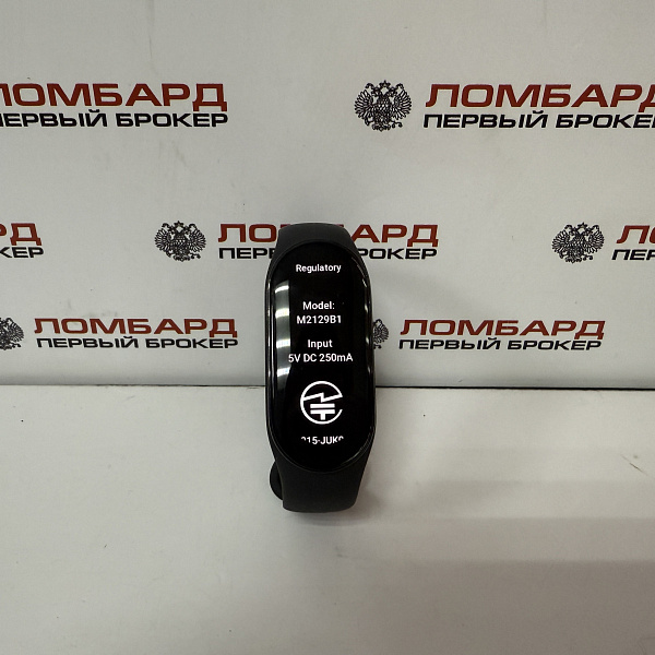 Фитнес-браслет Xiaomi Mi Smart Band 7