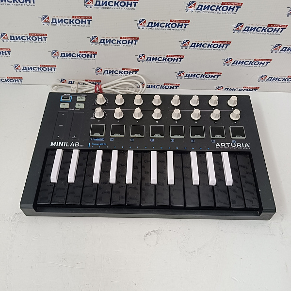 MIDI клавиатура Arturia MiniLAB 3 Black Edition
