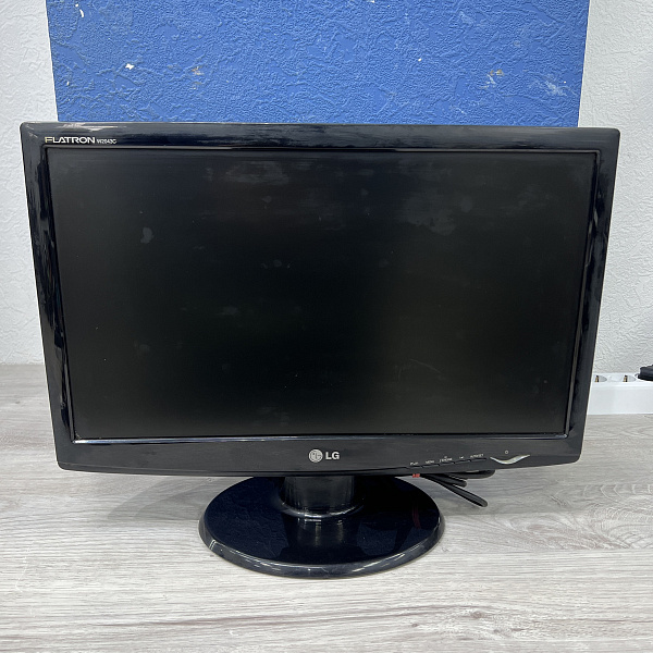 Монитор LG Flatron W2043C