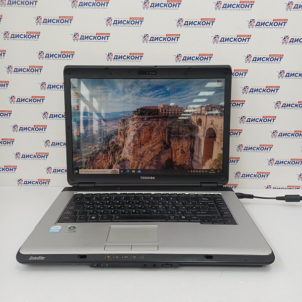  Ноутбук Toshiba