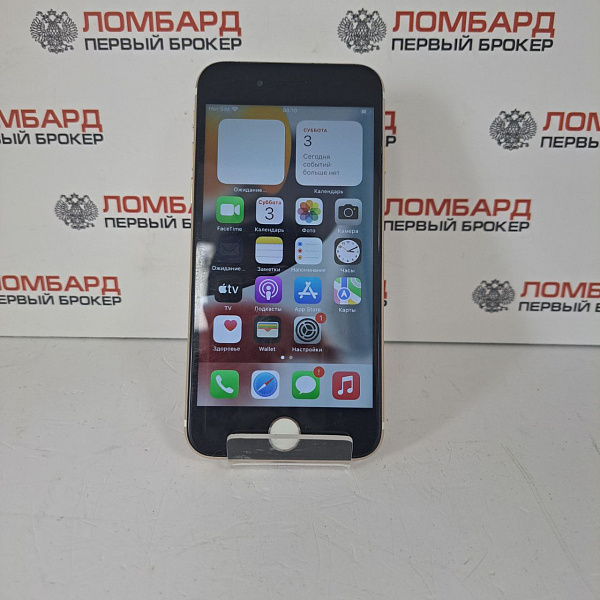 Смартфон Apple iPhone 7 32 ГБ