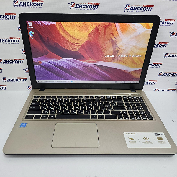 Ноутбук Asus d540m