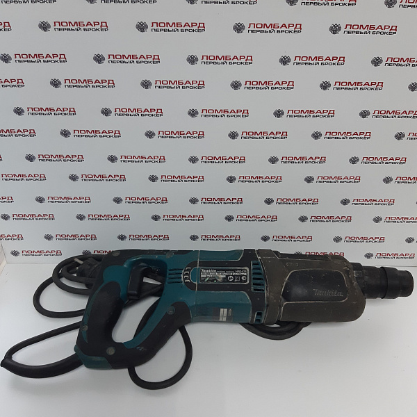 Перфоратор Makita HR2475