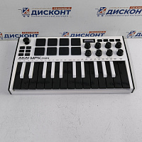  MIDI-клавиатура AKAI PRO MPK MINI